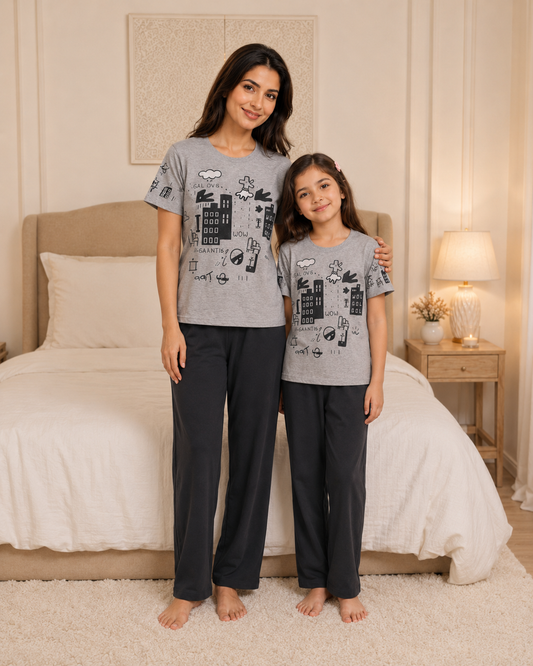 Grey Planet Mom & Daughter Night Suit – view 2